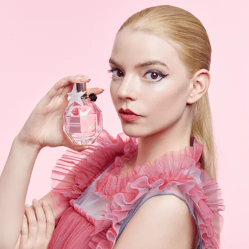 Flowerbomb | Η έκρηξη θετικής ενέργειας που χρειάζεσαι φέτος στις γιορτές