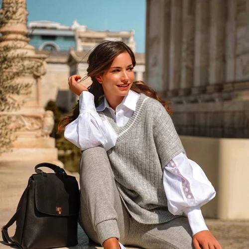 Get the look | Φόρεσε τις φόρμες όπως η Κατερίνα Γερονικολού