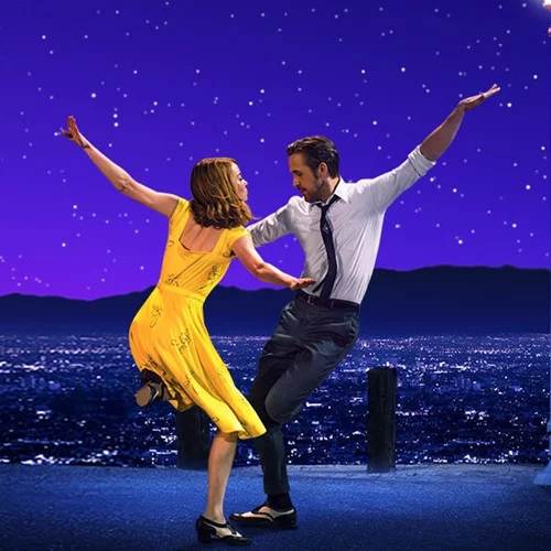 Just in time for Christmas | 10 εορταστικά σύνολα εμπνευσμένα από κινηματογραφικές στιγμές