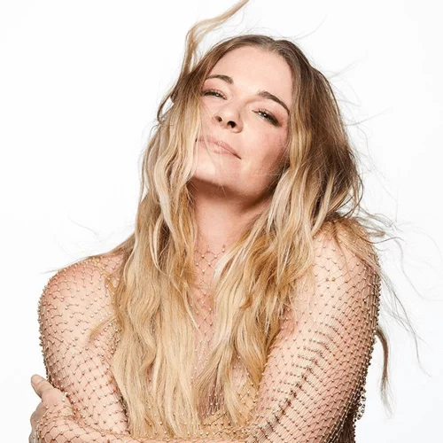 Η LeAnn Rimes μιλάει για τον αγώνα της κατά της κατάθλιψης