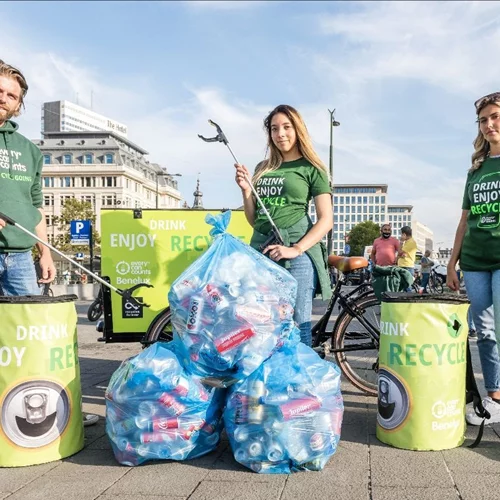 Πανευρωπαϊκή έρευνα: Το 96% των Ελλήνων ζητά περισσότερους κάδους ανακύκλωσης σε δημόσιους χώρους