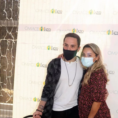 Λευτέρης Πετρούνιας - Βασιλική Μιλλούση | Επέστρεψαν στο σπίτι τους με τη νεογέννητη κόρη τους (pics)