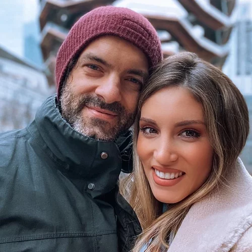 Αθηνά Οικονομάκου - Φίλιππος Μιχόπουλος | Δεύτερο παιδί για το ζευγάρι;