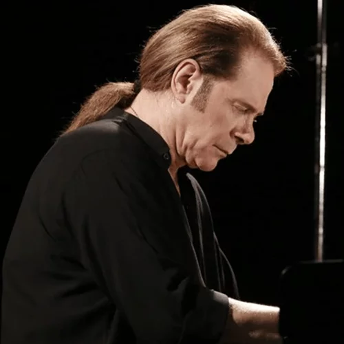 Στέφανος Κορκολής | "Σε μένα ο καρκίνος έρχεται και φεύγει. Είναι μία διαρκής μάχη"