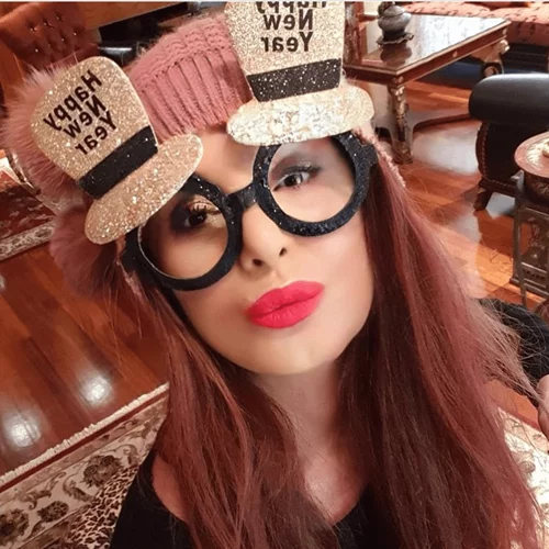 Χρυσηίδα Δημουλίδου | Φωτογραφίες από το μαξιμαλιστικό σπίτι της στη Γλυφάδα (pics, vid)