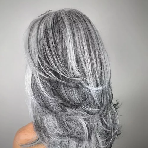 Silver - Grey hair | Η νέα τάση στo χρώμα μαλλιών