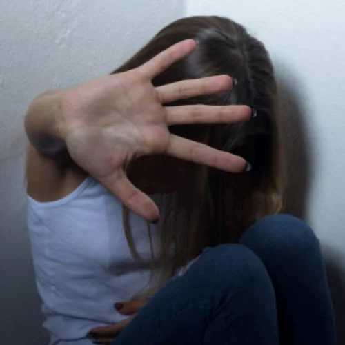 Ανάλυσέ το | H «κουλτούρα του βιασμού» και οι συνέπειές της