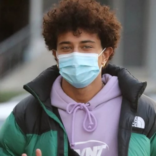 Η νέα δημόσια εμφάνιση του Ηρακλή Τσουζίνοβ μετά τις φήμες περί σχέσης με τη Μαρινέλα