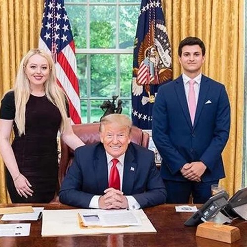 Tiffany Trump | Η 27χρονη κόρη του Donald Trump αρραβωνιάστηκε με τον δισεκατομμυριούχο κληρονόμο Michael Boulos