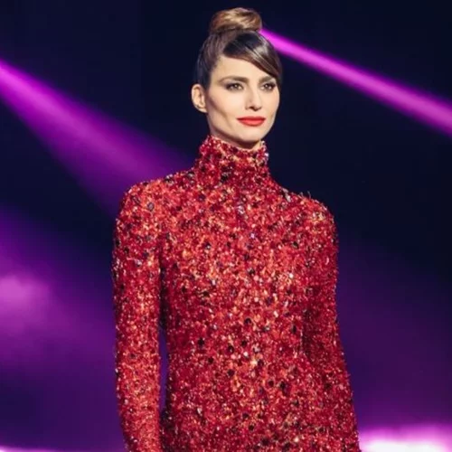 Η Ηλιάνα Παπαγεωργίου πιο εντυπωσιακή από ποτέ στη σκηνή του MadWalk 2020