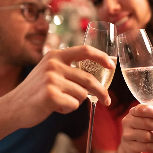 Θεσσαλονίκη | Δωρεάν φαγητό θα μοιράζεται τις γιορτές από καντίνα που θα σταθμεύει σε γειτονιές της πόλης