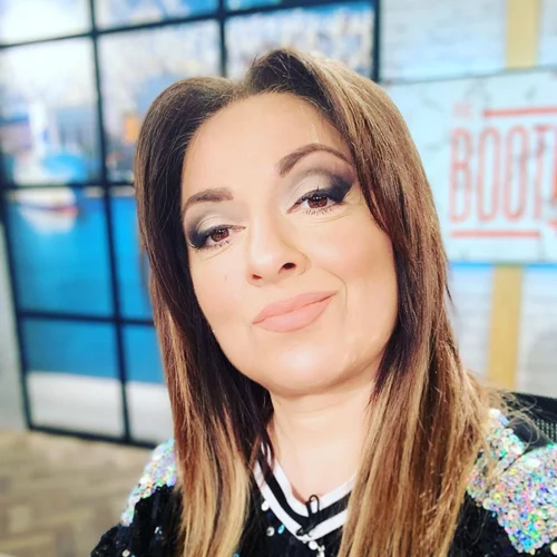 Σοφία Μουτίδου | Υποδέχτηκε τη νέα χρονιά βάφοντας τα μαλλιά της «χρυσά»