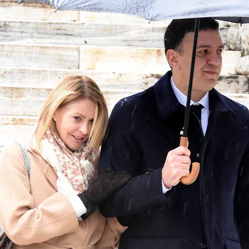 Τζένη Μπαλατσινού | Το πρώτο δημόσιο μήνυμα για τον νεογέννητο γιο της και το σχόλιο του Βασίλη Κικίλια