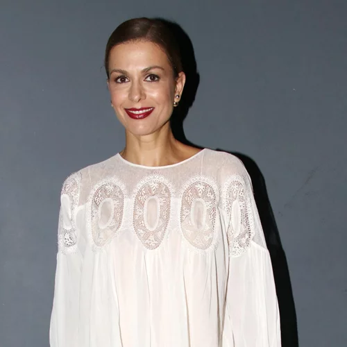 Πλούσιες βλεφαρίδες και πυκνά φρύδια | Το DIY Serum της Τζίνας Αλιμόνου