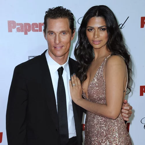 Η οικογένεια McConaughey απολαμβάνει διακοπές στη Μεσόγειο