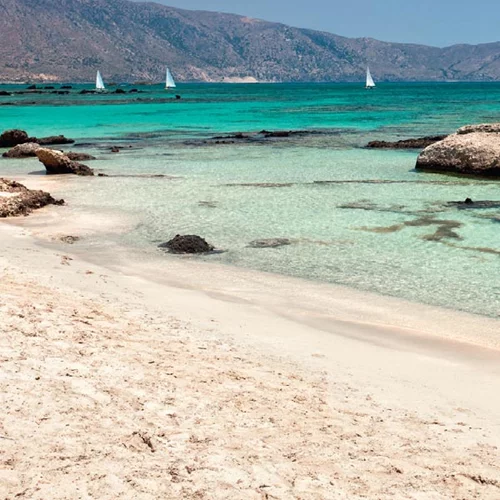 Vanity Fair | Καταλληλότερος προορισμός για διακοπές last minute η Ελλάδα - Αστυπάλαια, Ίος, Λειψοί, Ελούντα