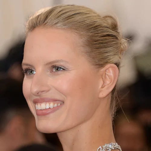 Η Karolína Kurková έφερε στον κόσμο το τρίτο παιδί της