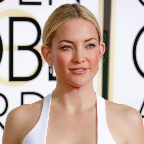 Η Kate Hudson λατρεύει την Ελλάδα και δε χάνει ευκαιρία για να μας το δείχνει!