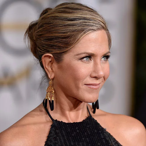 Δύσκολες στιγμές για την Jennifer Aniston: Πέθανε η μητέρα της