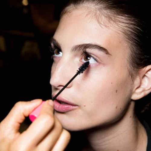 Ψάχνεις την καλύτερη μάσκαρα; Μόλις τη βρήκες!