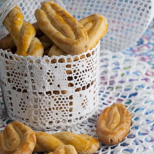 Συνταγή για σμυρναίικα κουλουράκια από τον Στέλιο Παρλιάρο