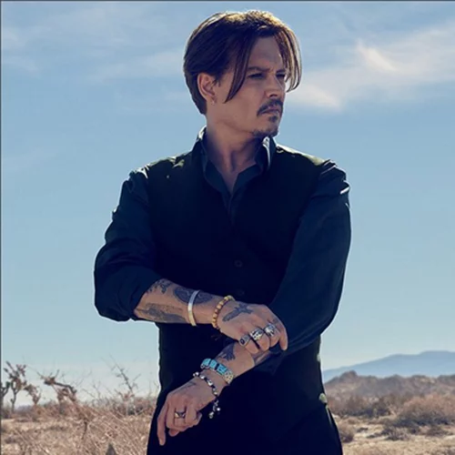 Johnny Depp | Γιατί τον κατηγορούν οι σωματοφύλακες του;