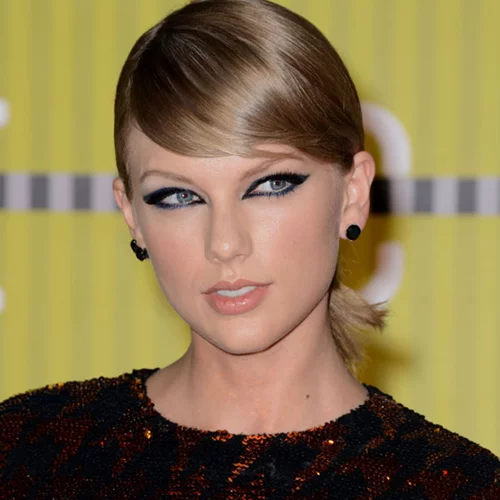 Taylor Swift: Τελικά, μας έπεισε πως ο Calvin Harris είναι ο άντρας της ζωής της!