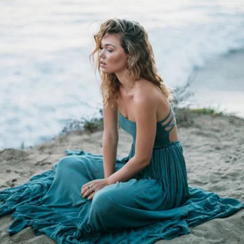 Essena O'Neill: Η blogger που αποκαλύπτει τη σκοτεινή πλευρά των socia media