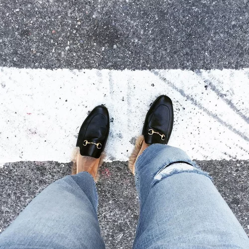 Τα παπούτσια που φορούν όλες οι street style stars