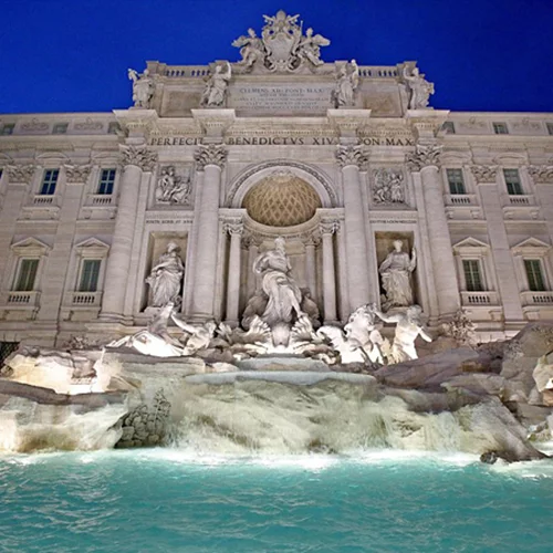 BINTEO: Δες βήμα βήμα την αναπαλαίωση της Fontana di Trevi από τον οίκο Fendi