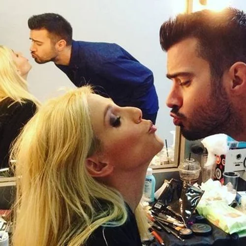 «Μην Αρχίζεις Τη Μουρμούρα»: Η φωτογράφηση με τους νέους και τους παλιούς πρωταγωνιστές