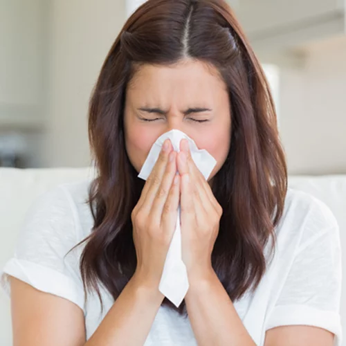 Φυσικές λύσεις για τα συμπτώματα του κρυολογήματος