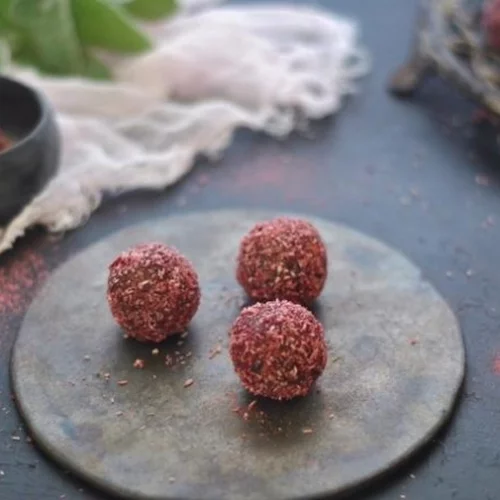 Μπάλες ενέργειας με cranberries και φυστικοβούτυρο: Η ιδανική λύση για τα σνακ σου