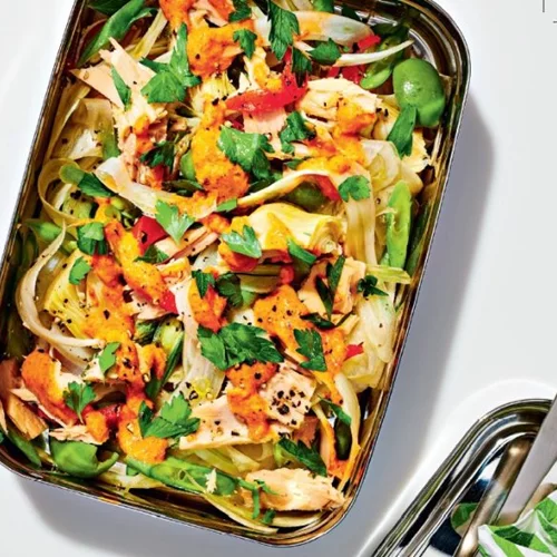 Ισπανική τονοσαλάτα | Η νόστιμη και έθνικ συνταγή για ταπεράκι στο γραφείο