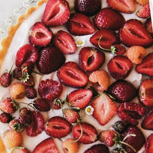 Τάρτα φράουλας χωρίς γλουτένη και ζάχαρη: Η γλυκιά και light συνταγή