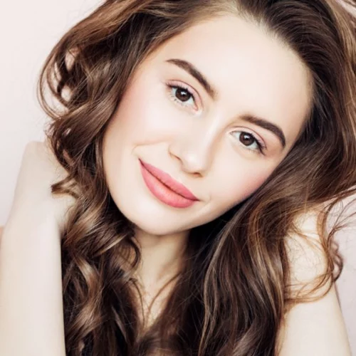 Πώς θα μάθω να βάφομαι; Ο οδηγός σου για εύκολο καθημερινό μακιγιάζ