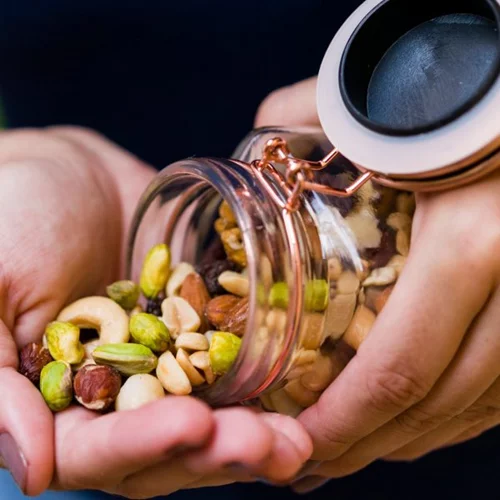 Εύκολο και υγιεινό σνακ: Ρωτήσαμε 10 διαιτολόγους τι προτιμούν