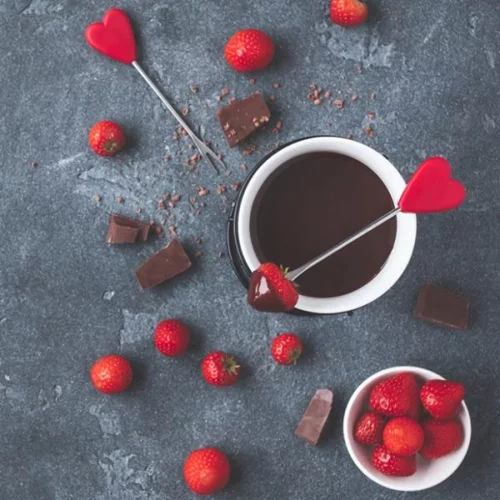 Να πώς θα φτιάξεις νόστιμα αλλά σούπερ υγιεινά σνακ για τον Άγιο Βαλεντίνο