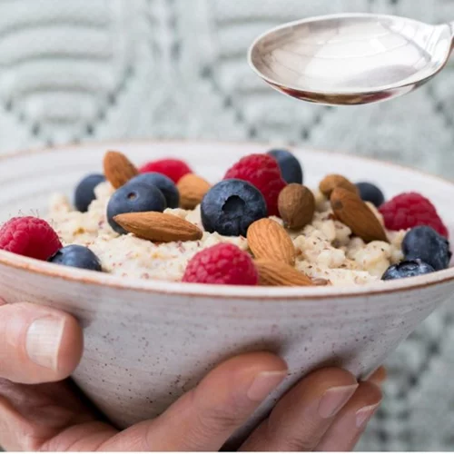 Πώς να φάω τη βρώμη; 10 συνδυασμοί για πρωινό γεμάτο ενέργεια και γεύση