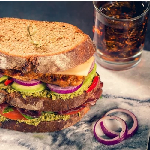 Συνδυασμοί τροφών: Γιατί η πρωτεΐνη και η ζάχαρη δεν πάνε μαζί;