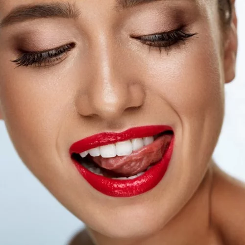 Ευαίσθητα δόντια, ουλίτιδα, περιοδοντίτιδα; Αντιμετώπισέ τα όλα και γέλα με την ψυχή σου!