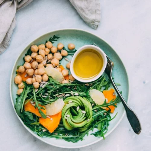 Υγιεινές συνταγές χωρίς κρέας | 5 χορτοφαγικά Buddha Bowls για το μεσημεριανό σου