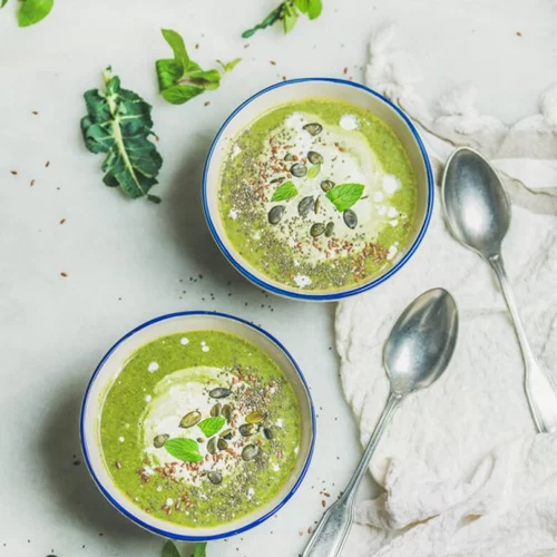 Η σούπα γκρέιπφρουτ – αβοκάντο από την Ευμορφία Σαββαΐδη