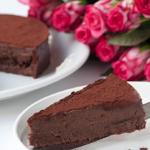 Νηστίσιμη τούρτα με σοκολάτα και ταχίνι χωρίς γλουτένη