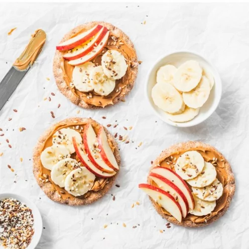 Σνακ για ενέργεια: 5 συνδυασμοί για να κάνεις την πιο υγιεινή επιλογή