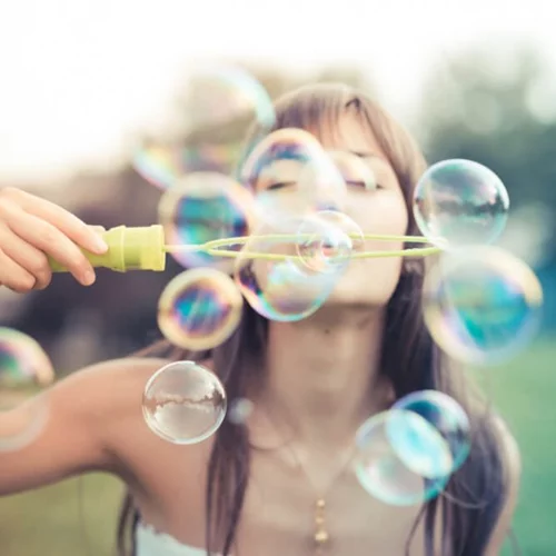 8 πράγματα που θα κάνεις κάθε πρωί για μια θετική μέρα