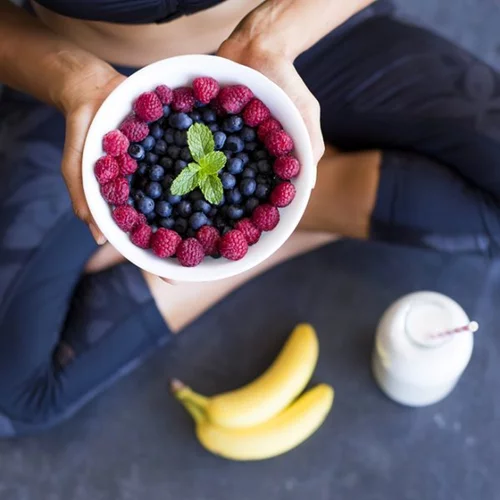 Σίδηρος, βιταμίνες Β και Ω3 λιπαρά οξέα: Πότε χρειάζεσαι συμπλήρωμα και από ποιες τροφές παίρνεις αυτά τα απαραίτητα στοιχεία;