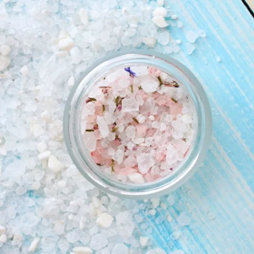 Ξηροδερμία στο κρανίο και φαγούρα: Πώς θα τις αντιμετωπίσεις με φυσικό τρόπο