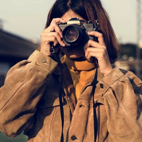 Θέλεις φωτογένεια; Να τι να κάνεις με τα χέρια σου όταν σε φωτογραφίζουν