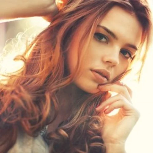 Aυτό είναι το σωστό κούρεμα για το πρόσωπό σου